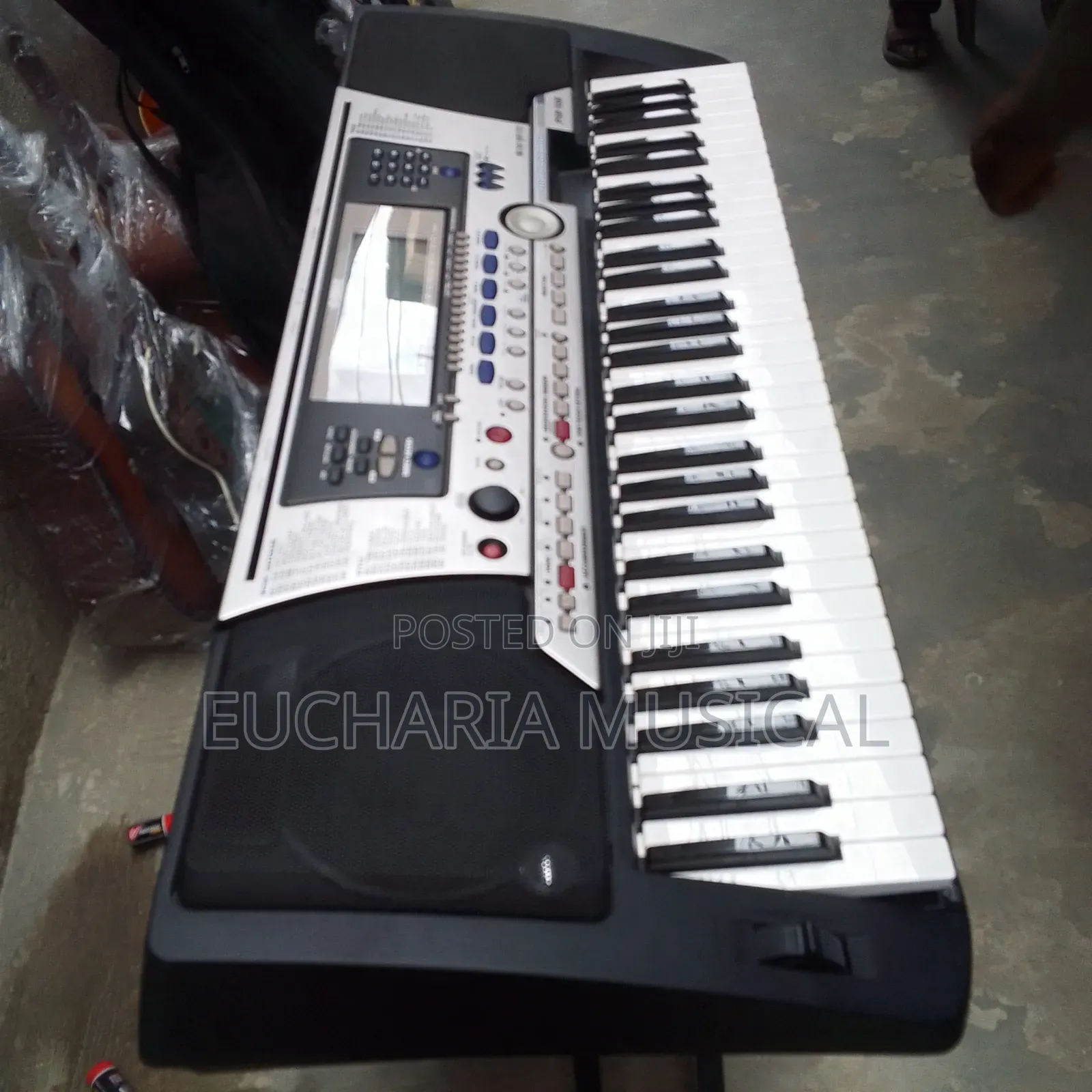 Yamaha PSR-550 Professional Keyboard – Clean Sound Full Features 