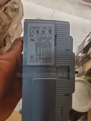 Easypack , Ezc100a 3pole Schneider Breaker