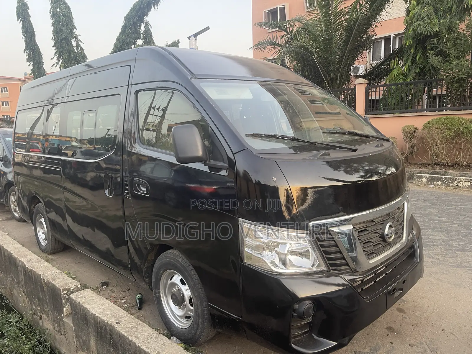 Nissan NV200 2012 Black