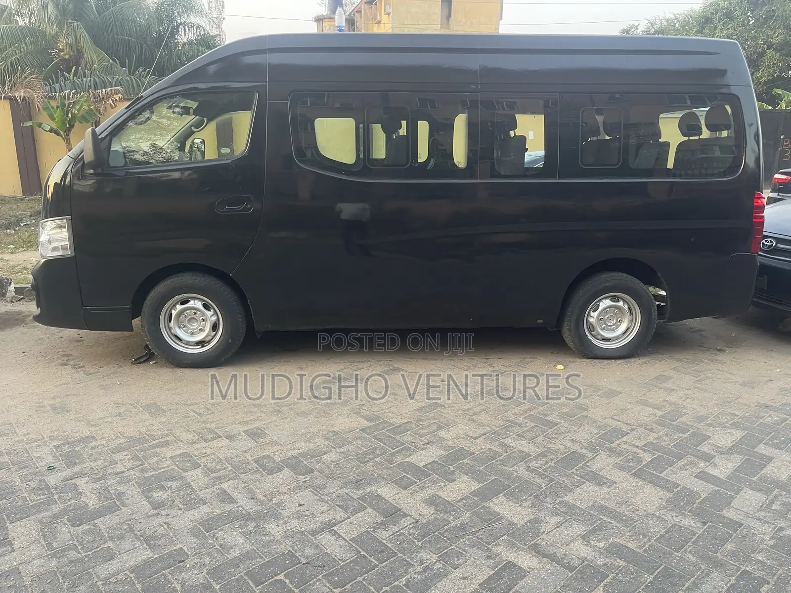 Nissan NV200 2012 Black