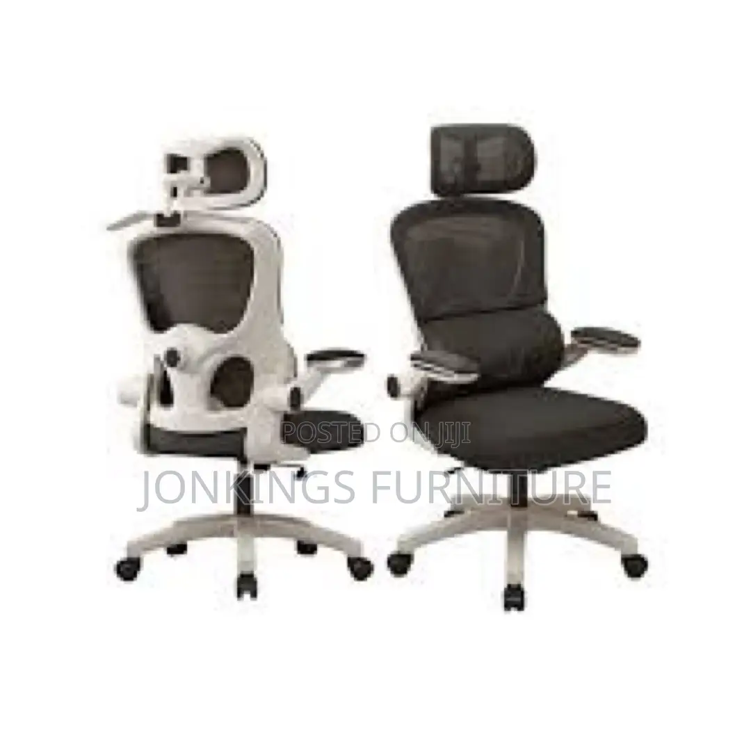 Adjustable Headrest Ergonomic Mesh Chair