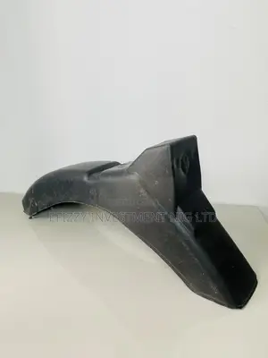 Motorcycle Plastic Pp Rear Fender (Efy063)