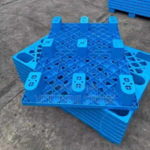 Plastic Pallets I Tons Capacity Plastic Pallets