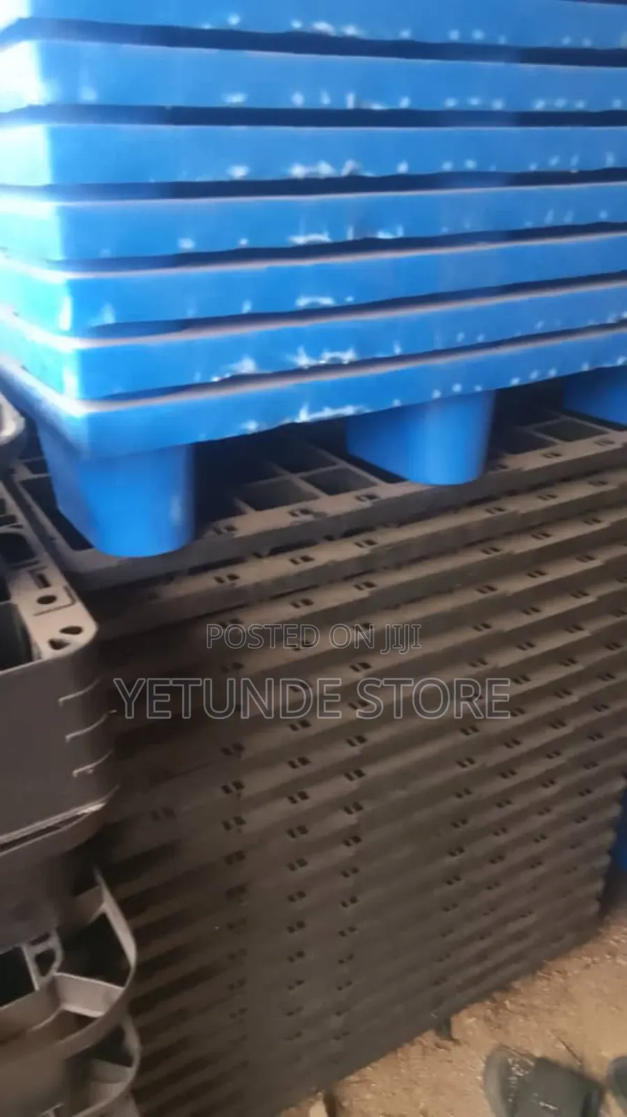 Plastic Pallets I Tons Capacity Plastic Pallets