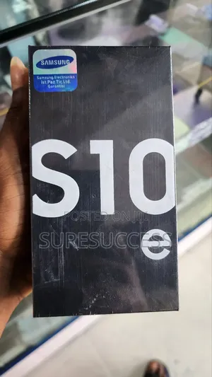 New Samsung Galaxy S10e 128 GB Black