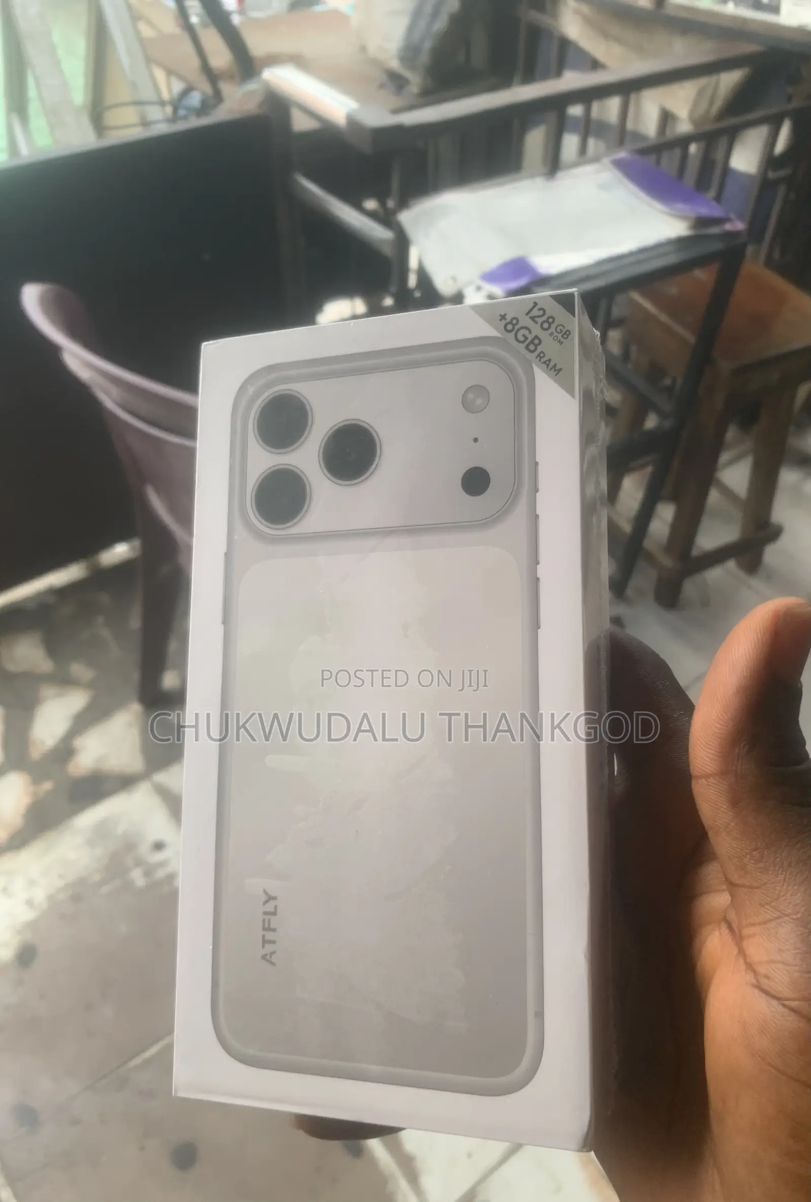 New Mobile Phone 128 GB Black
