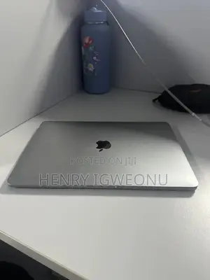 Laptop Apple MacBook 2016 8GB Intel Core i5 SSD 512GB