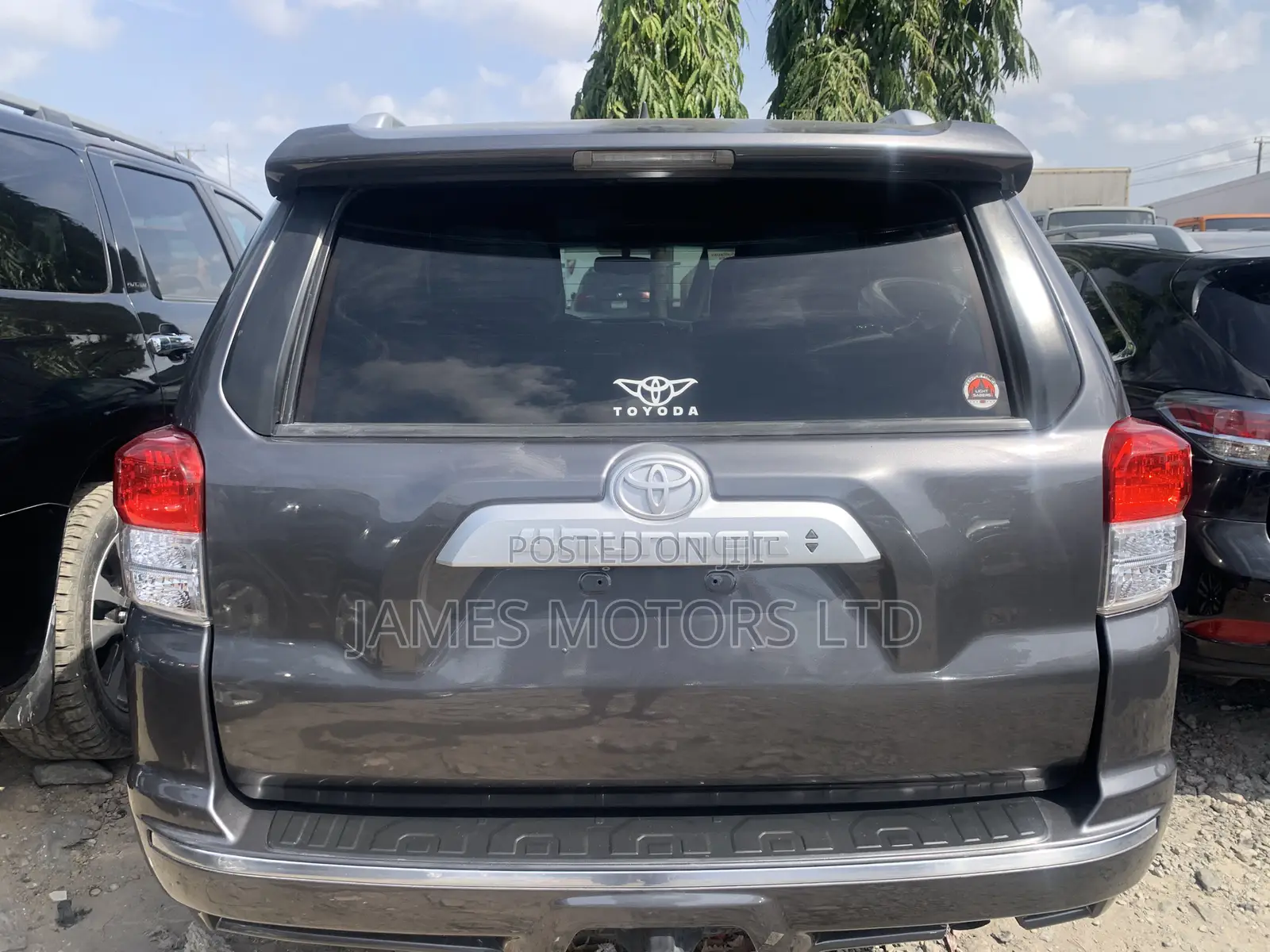 Toyota 4-Runner 2012 Gray