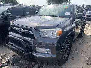 Toyota 4-Runner 2012 Gray