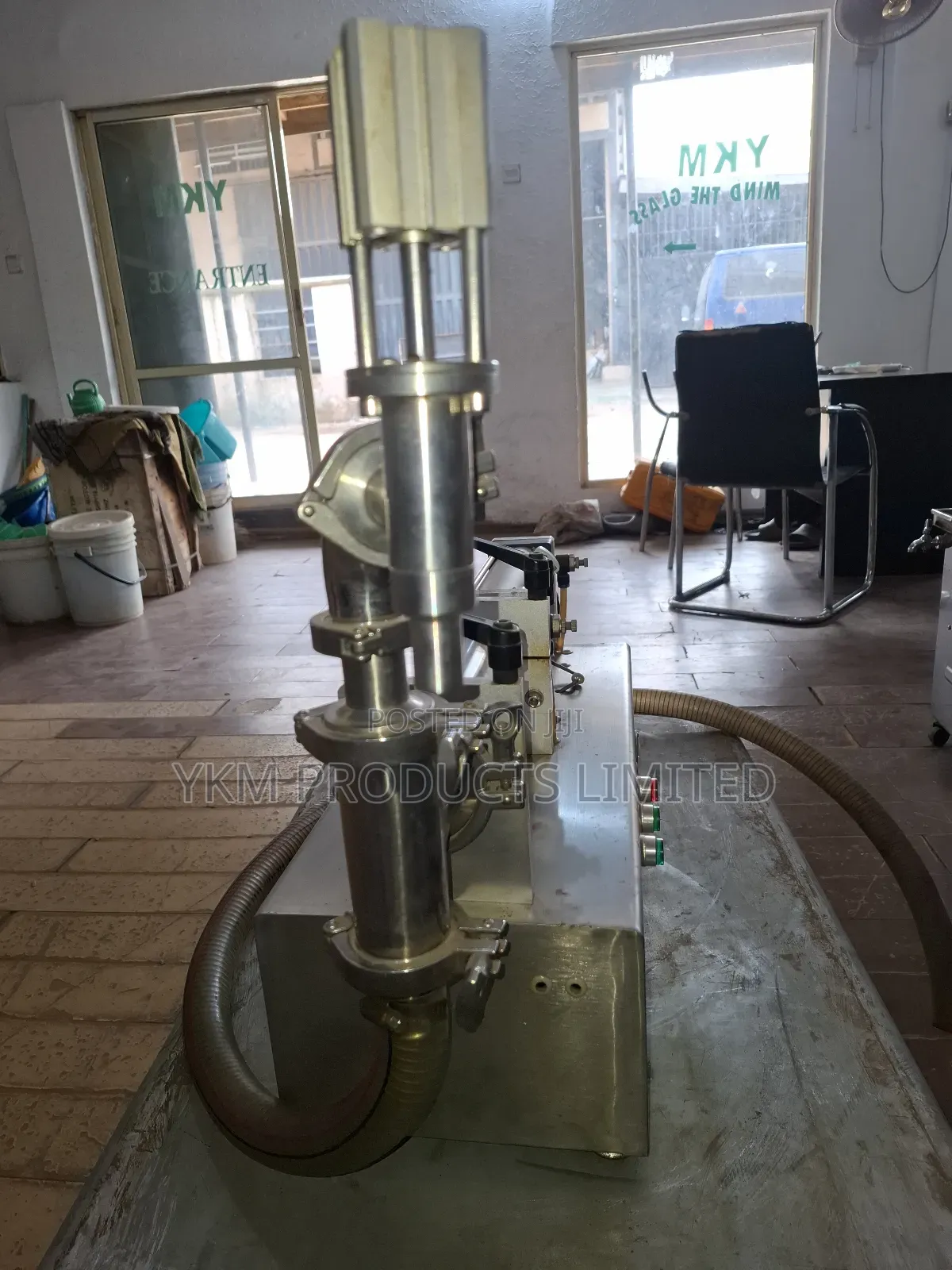 Table Top Viscosity Filling Machine