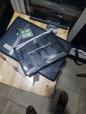 Laptop Acer Aspire One 2GB Intel Atom HDD 250GB