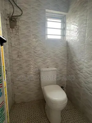 3bdrm House in Becky Estate City for sale