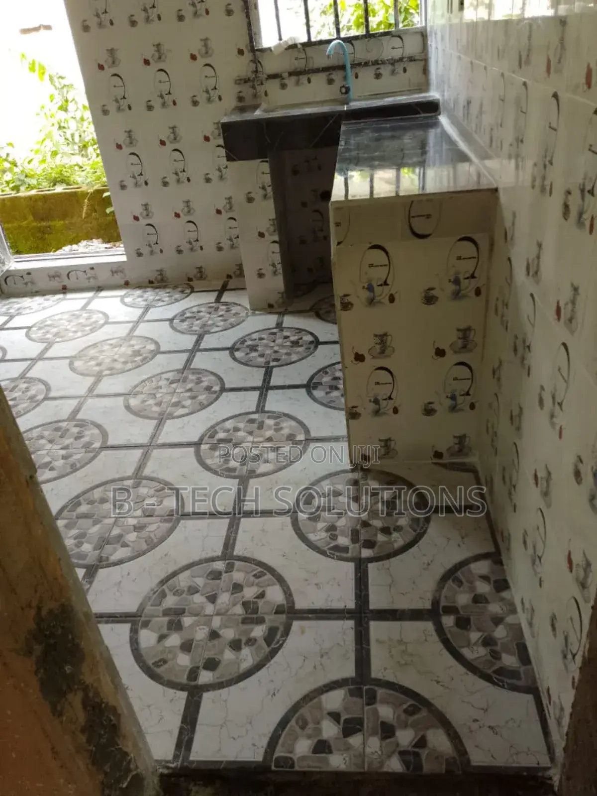Professional Floor Tiling Service Marble, Ceramic Interlock Experts