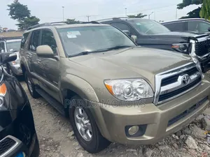 Toyota 4-Runner Limited V6 2007 Gold