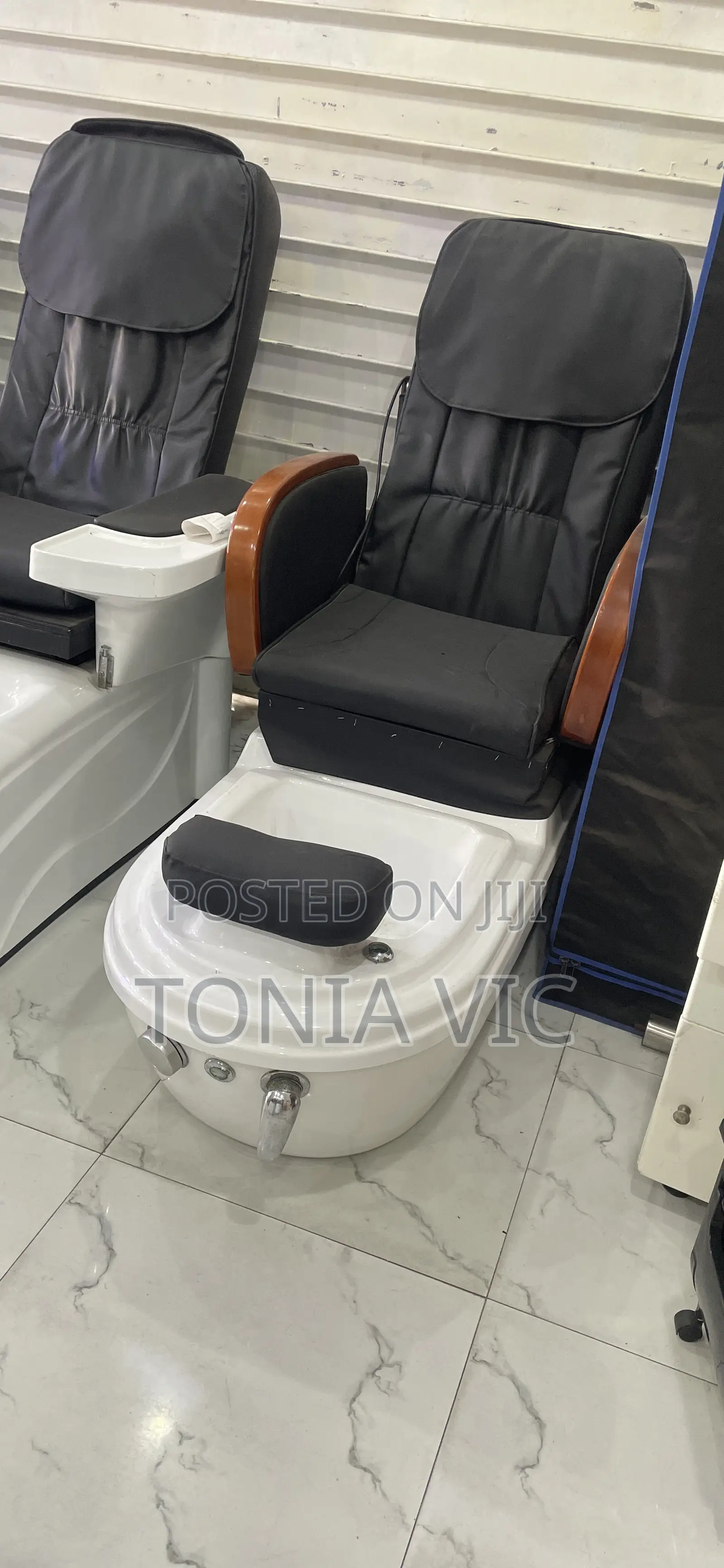 Pedicure Chair