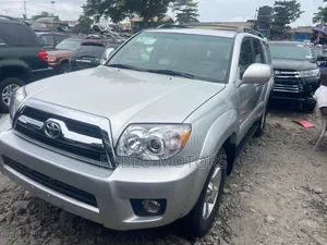Toyota 4-Runner Limited 2008 Silver