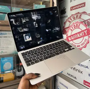 Laptop Apple MacBook Air 2020 8GB Intel Core i3 SSD 256GB