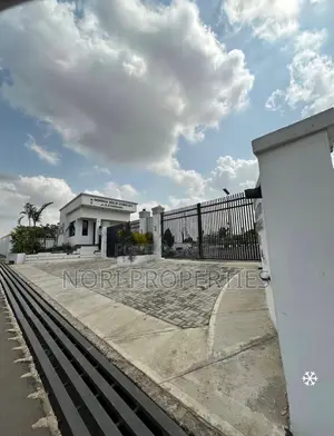 Lands for Sale at Prince Olaide Akinremi Jagaban Gra, Samonda.