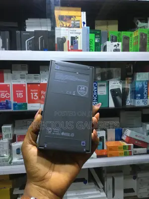 New Samsung Galaxy s26 256 GB