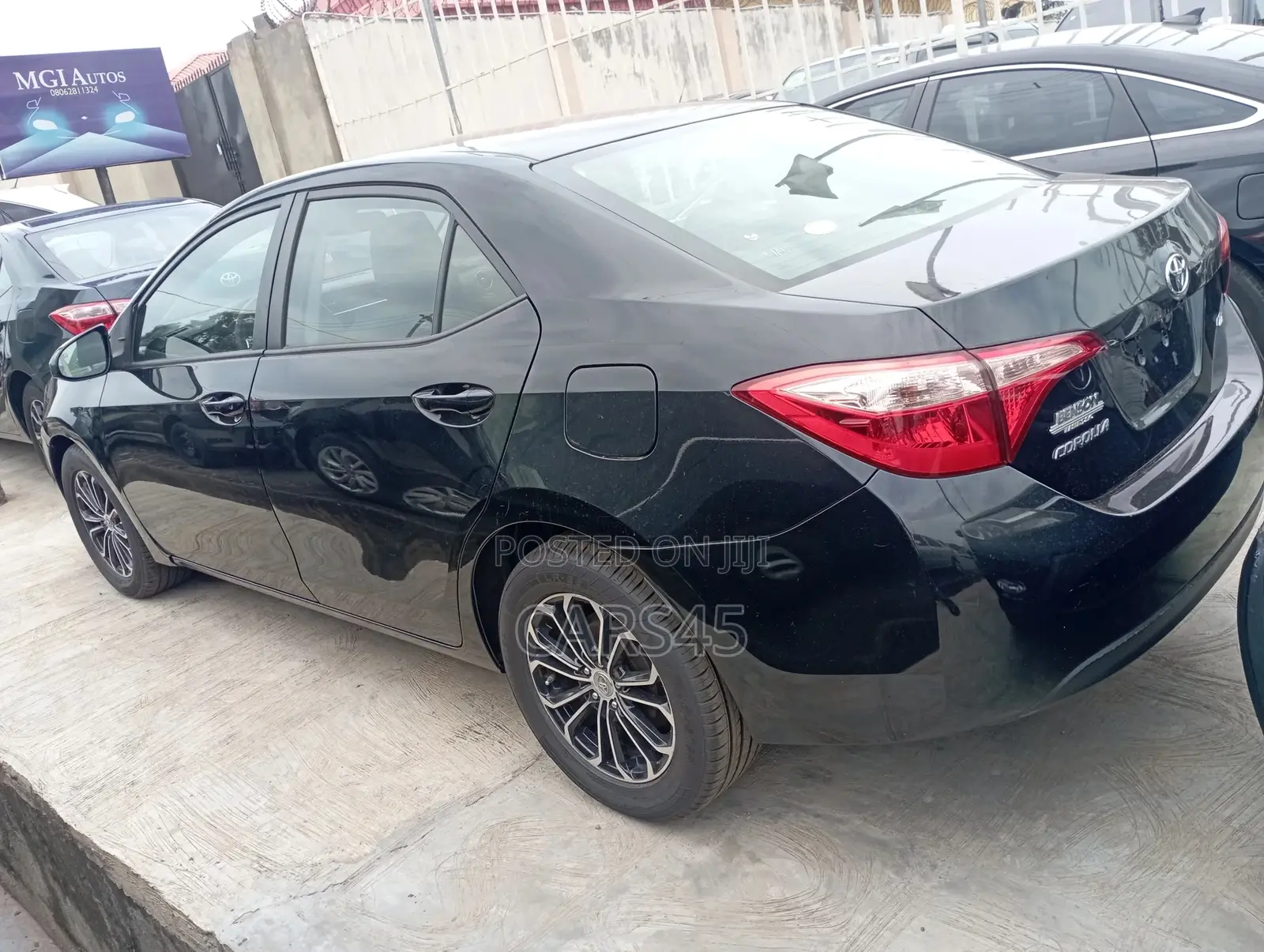 Toyota Corolla 2017 Black