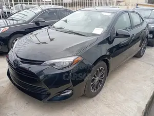 Toyota Corolla 2017 Black