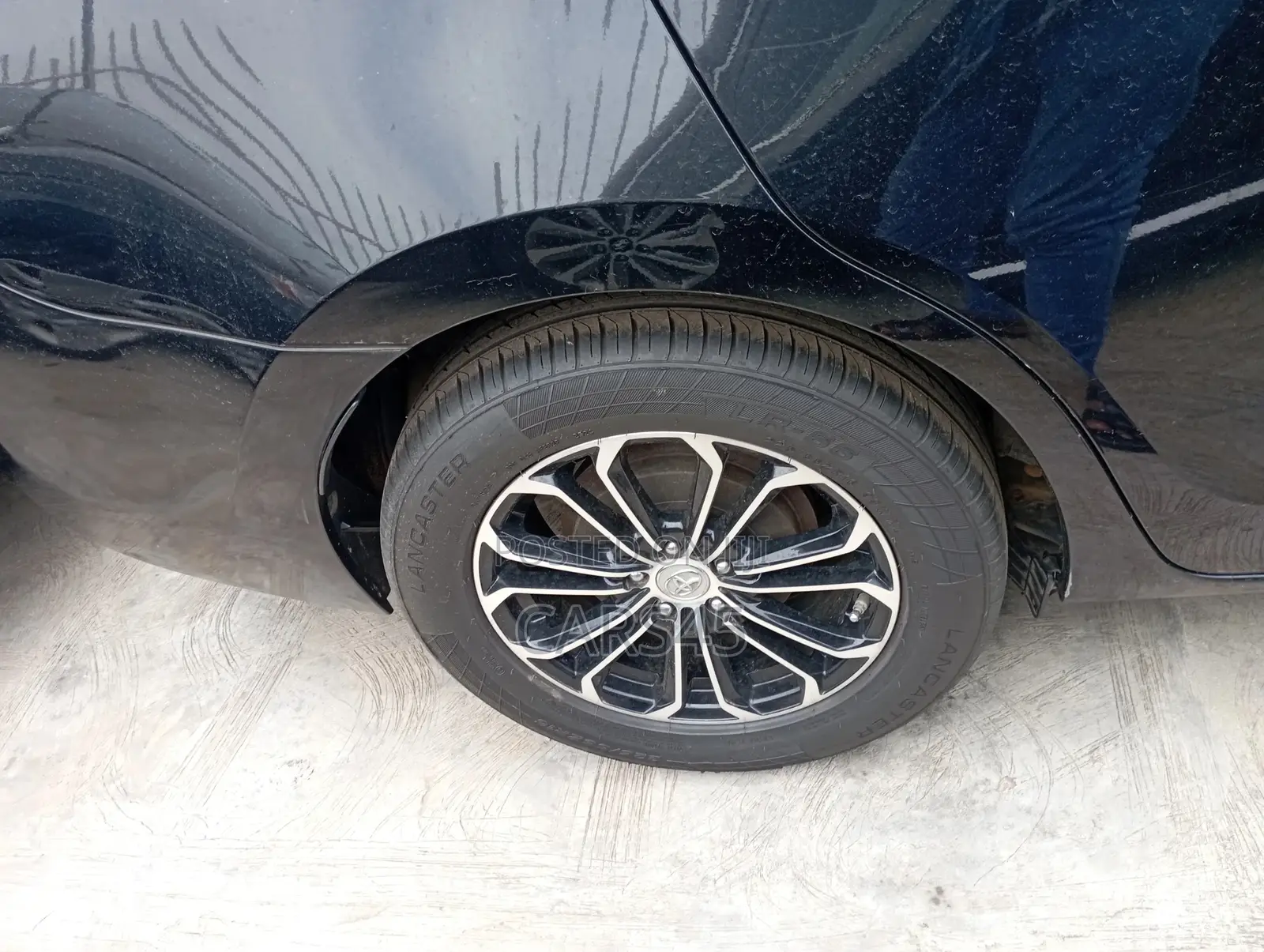 Toyota Corolla 2017 Black
