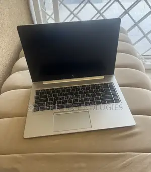 Laptop HP MT44 8GB AMD Ryzen SSD 256GB