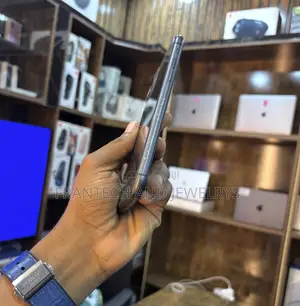 Apple iPhone 11 64 GB Black