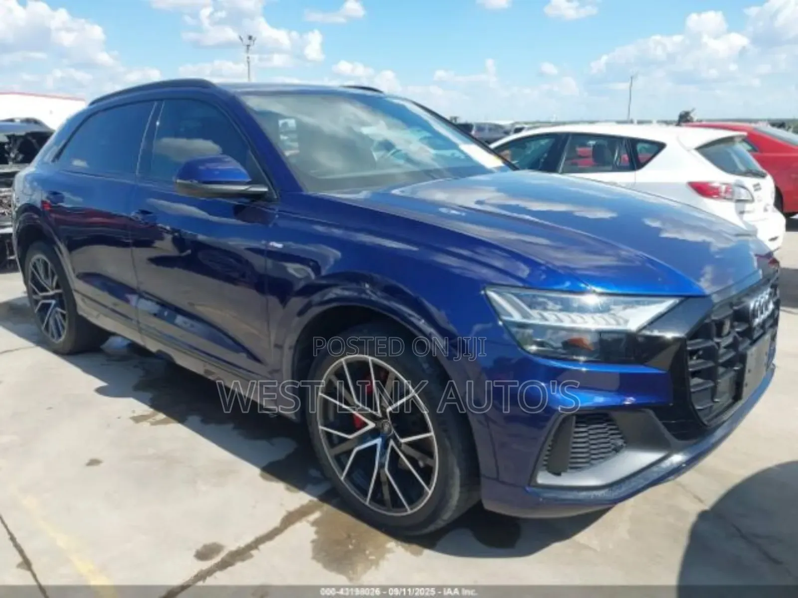 Audi Q8 2022 Blue