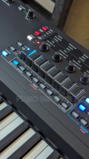 Brand New Modx8 – Pro Synth Keyboard!