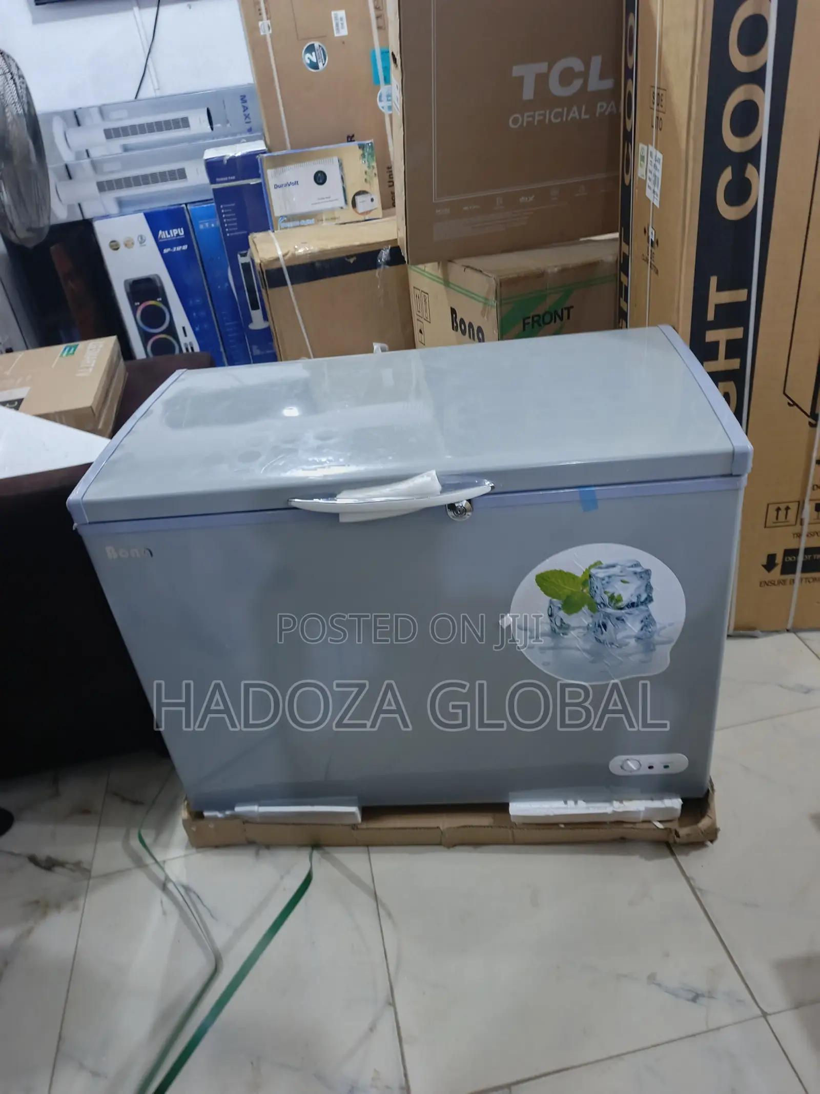 Affordable Bona Freezer – Strong Cooling, Like New