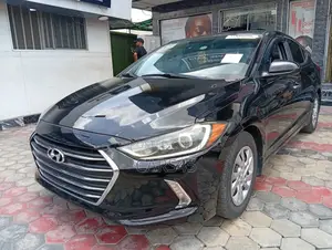 Hyundai Elantra 2017 Black