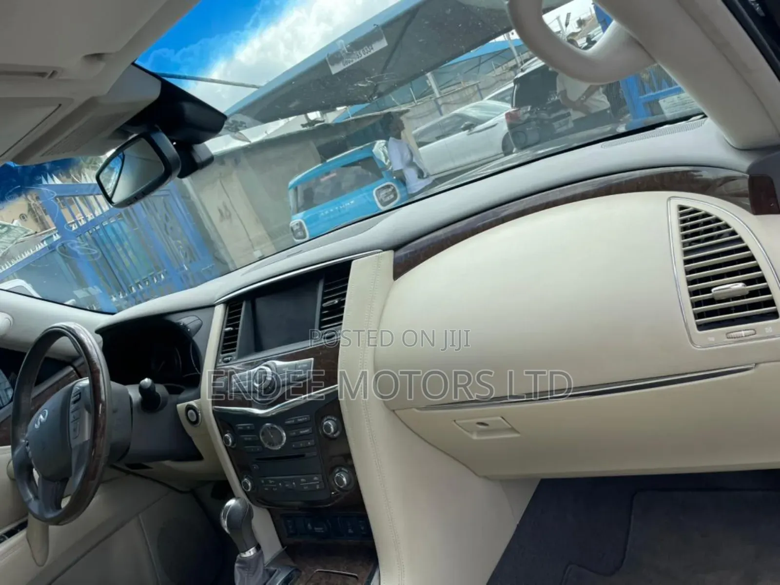 Infiniti QX80 2017 Black