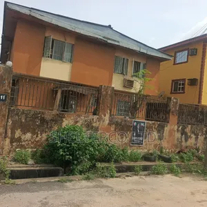 4flats 2units 3bed and 2units 4bed