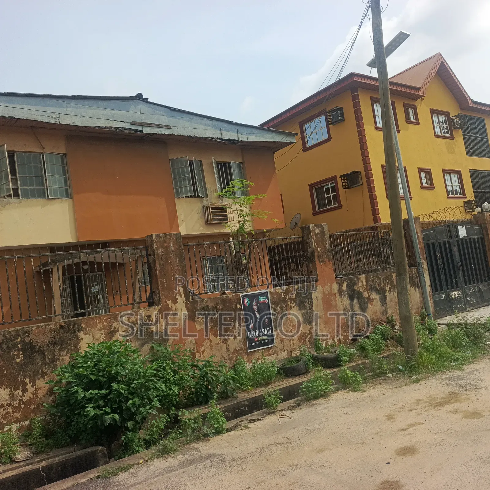 4flats 2units 3bed and 2units 4bed