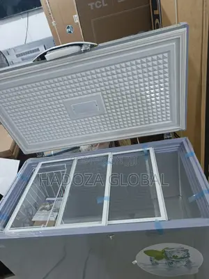 Bona Chest Freezer – Perfect for Provision Stores