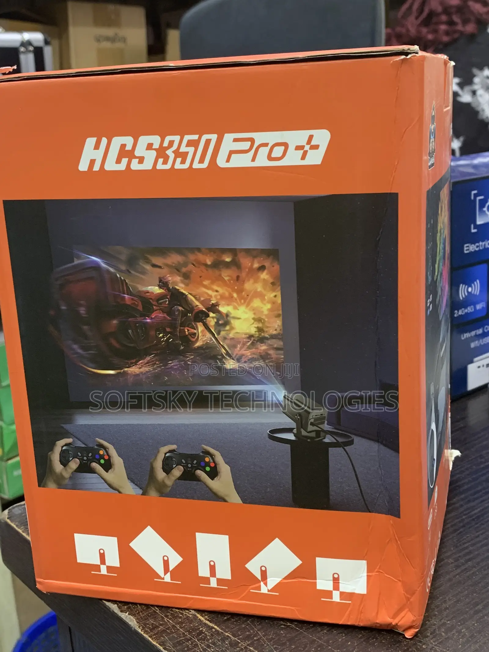 HCS Mini Projector + Game
