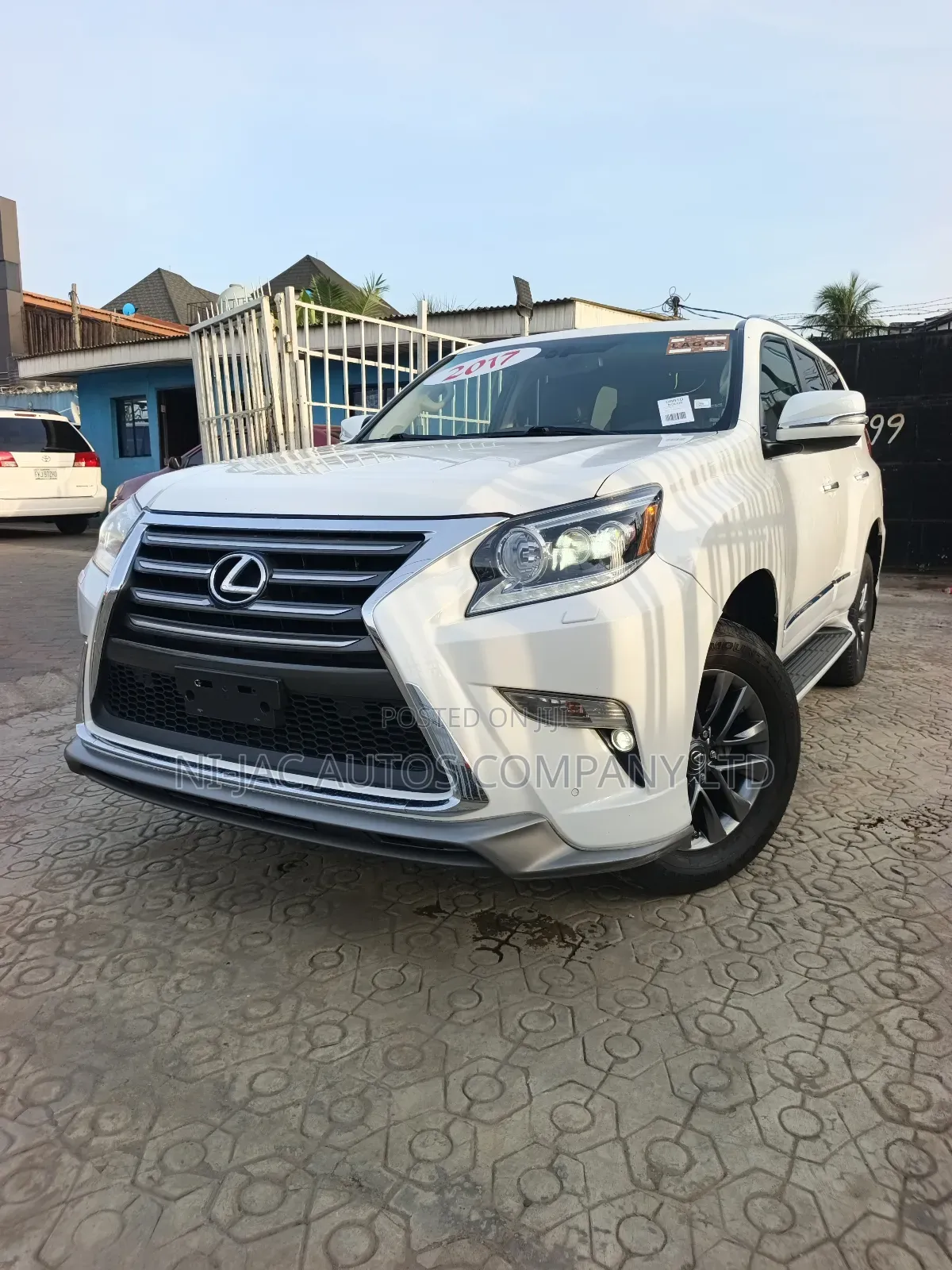 Lexus GX 2017 White