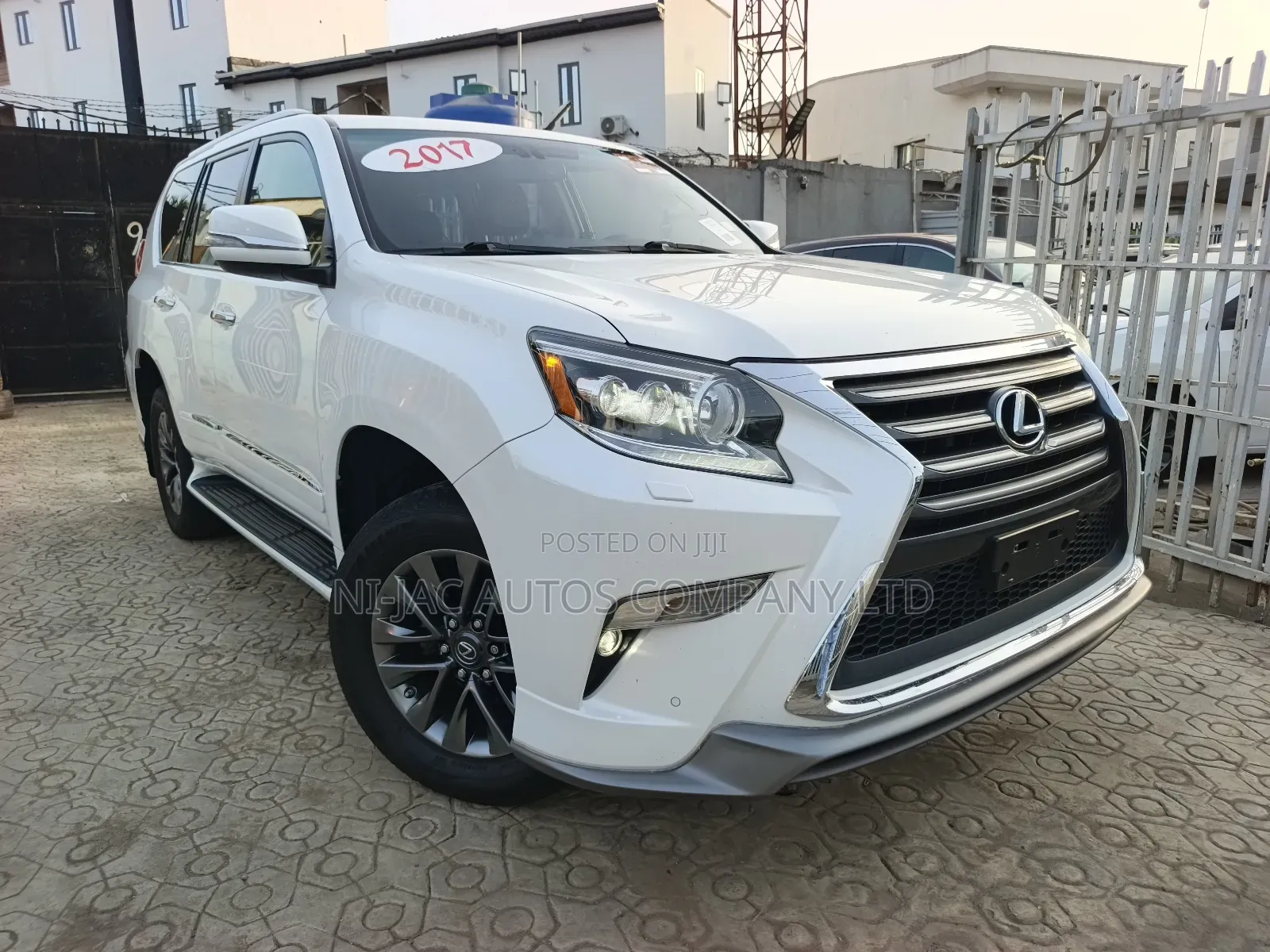 Lexus GX 2017 White
