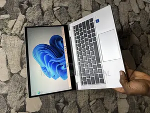 Laptop HP EliteBook 830 G8 32GB Intel Core i7 SSD 512GB