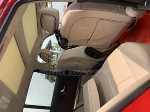 Mercedes-Benz GLK-Class Base GLK 350 4dr AWD 4MATIC (3.5L 6cyl 7A) 2015