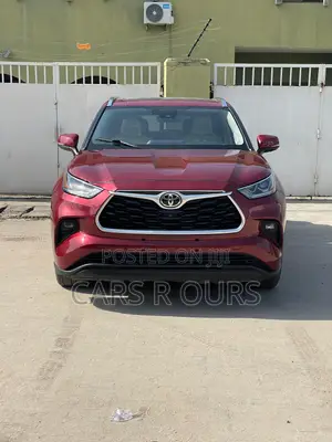 Toyota Highlander Platinum AWD 2020 Red