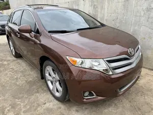 Toyota Venza V6 2010 Brown