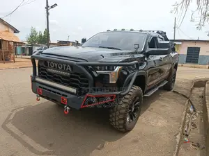Toyota Tundra 2008 Black