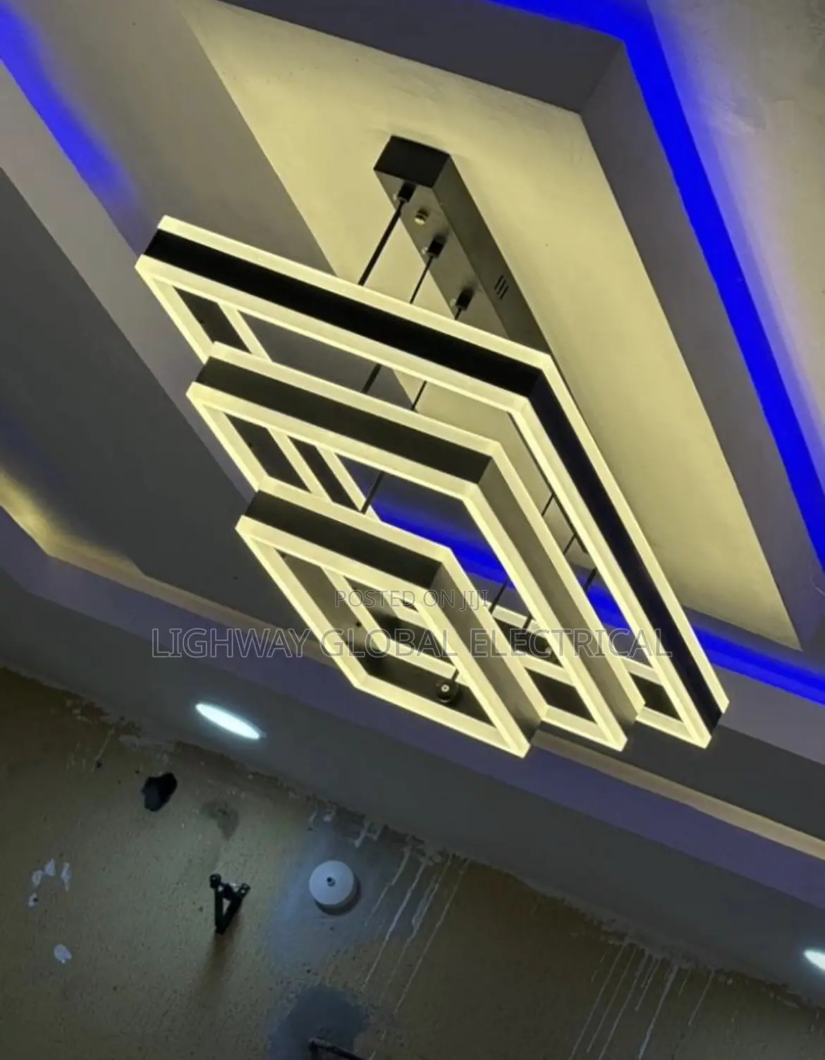 Minimalist Chandelier Light