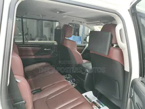 Lexus LX 570 (5 seats) AWD 2017 White