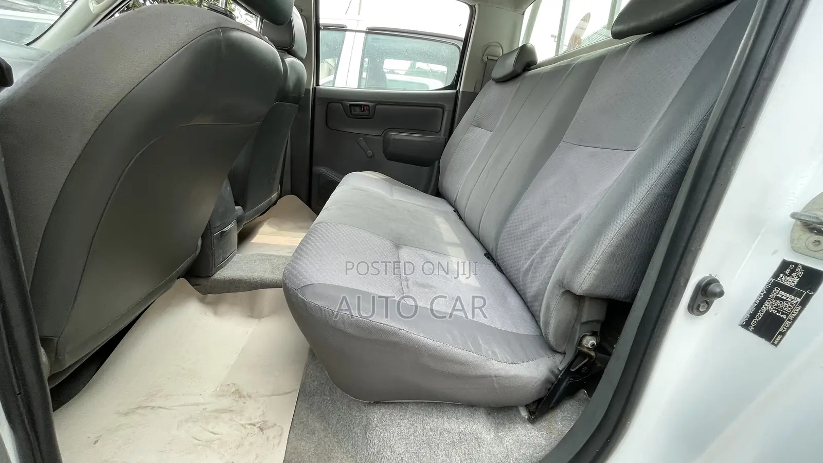 Toyota Hilux 2013 White