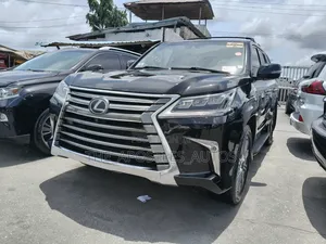 Lexus LX 570 AWD 2017 Black