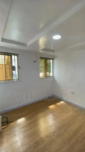 1bdrm Apartment in Lekki Phase 1, Lagos Island / Lagos Island for rent