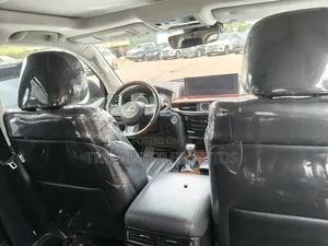 Lexus LX 570 (5 seats) AWD 2016 Black